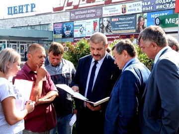 Главный контроль: новые поручения мэра Ачинска при проверке благоустройства ул. Кравченко 