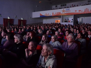 Торжественно и эффектно: в Ачинске подведены итоги 2019 года (ФОТОРЕПОРТАЖ)