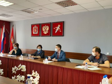 Депутаты Ачинска держат на особом контроле готовность системы здравоохранения к встрече очередной волны COVID-19